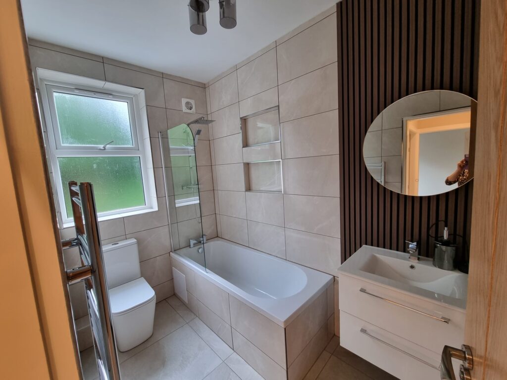 WhatsApp Image 2025-10-17 at 20.40.01 (4)